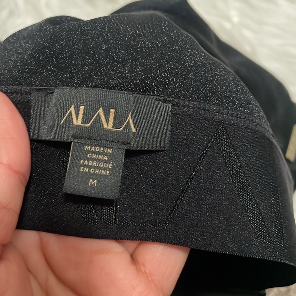 Alala Cinch Bra Top - Picture 8 of 9